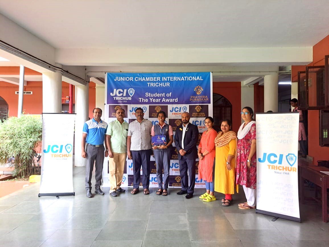 Krishnaveni S A of XII D Received the Prathibha Puraskar Award Instituted By JCI