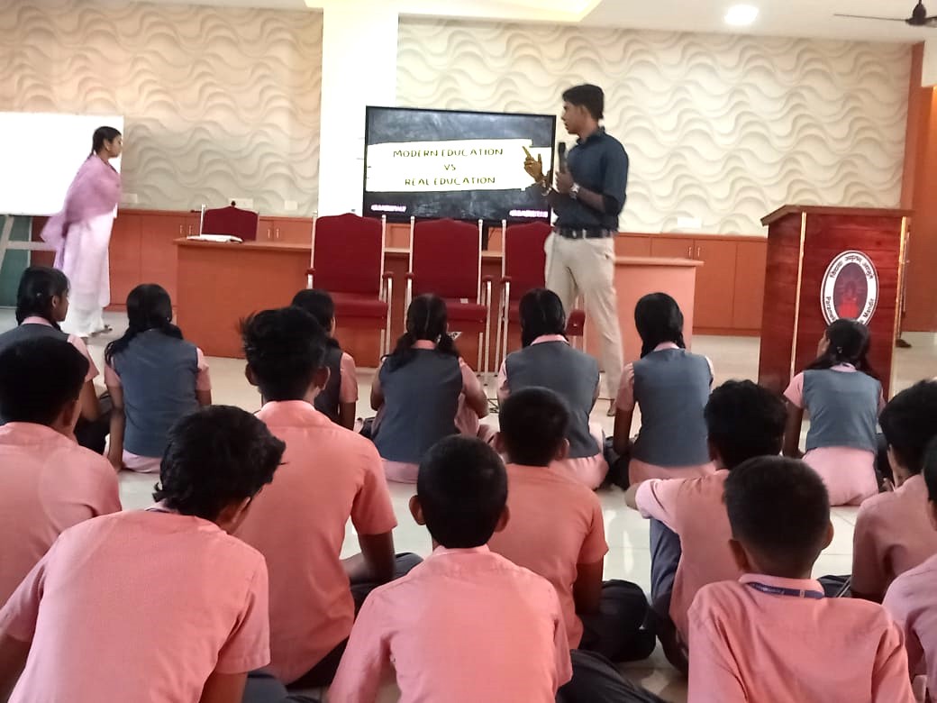  Awareness program modern education and real education